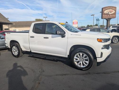 2020 Chevrolet Silverado 1500 Custom