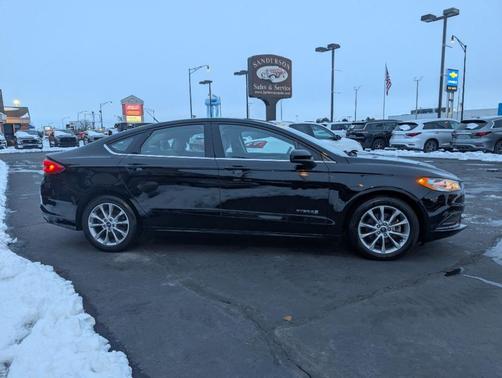 2017 Ford Fusion Hybrid S