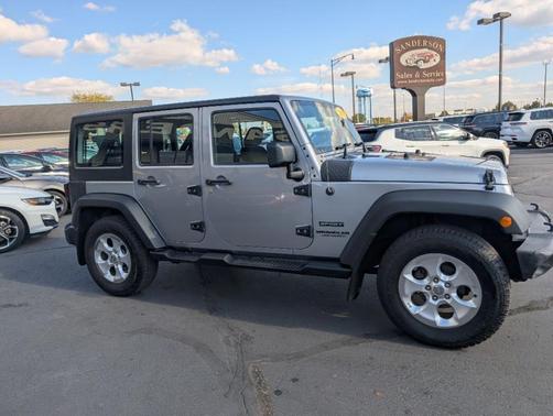 2015 Jeep Wrangler Unlimited Sport RHD