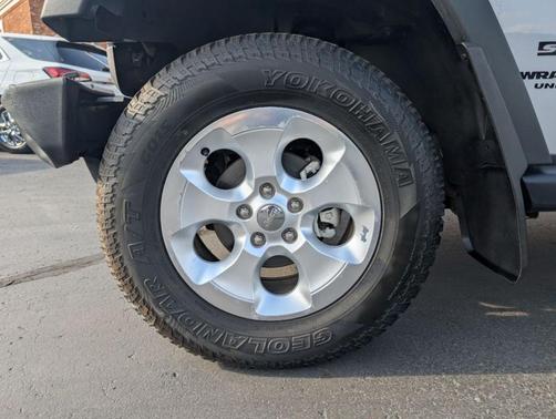 2015 Jeep Wrangler Unlimited Sport RHD