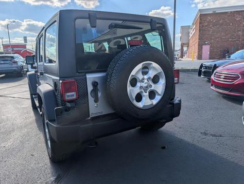 2015 Jeep Wrangler Unlimited Sport RHD