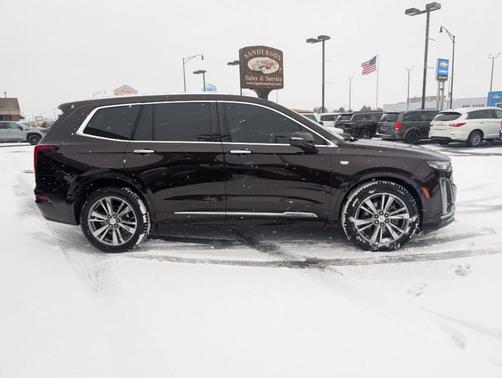 2021 Cadillac XT6 Premium Luxury FWD