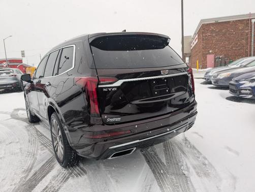 2021 Cadillac XT6 Premium Luxury FWD