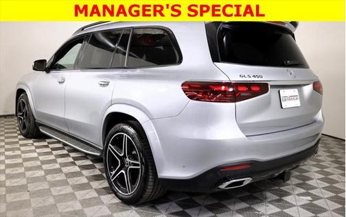 2025 Mercedes-Benz GLS 450 4MATIC