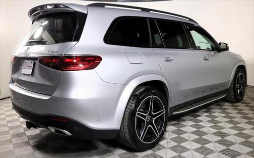 2025 Mercedes-Benz GLS 450 4MATIC
