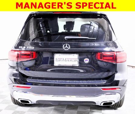 2025 Mercedes-Benz GLB 250 4MATIC