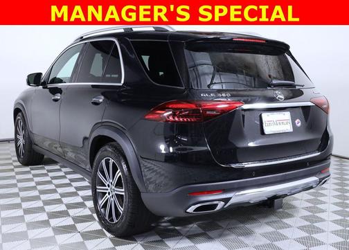 Obsidian Black Metallic 2026 Mercedes-Benz GLE 350 4MATIC