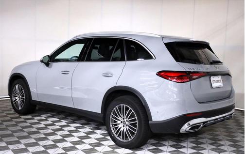 MANUFAKTUR Alpine Grey 2026 Mercedes-Benz GLC 300 4MATIC