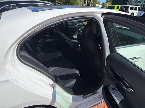 Polar White 2025 Mercedes-Benz E-Class E 350