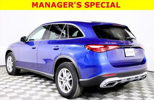 2025 Mercedes-Benz GLC 300 4MATIC