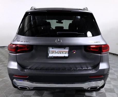 2022 Mercedes-Benz GLB 250 4MATIC