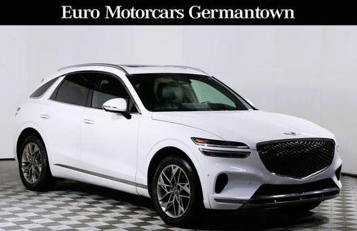 Uyuni White 2022 Genesis GV70 2.5T AWD