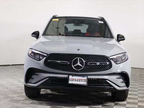 2025 Mercedes-Benz GLC 300 4MATIC