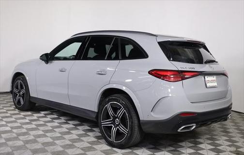 2025 Mercedes-Benz GLC 300 4MATIC