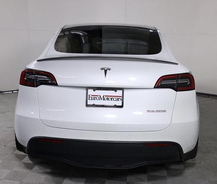 2023 Tesla Model Y Performance Dual Motor All-Wheel Drive