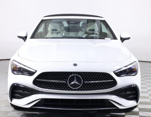 Polar White 2025 Mercedes-Benz CLE 450 4MATIC