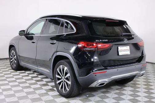 Night Black 2023 Mercedes-Benz GLA 250 4MATIC