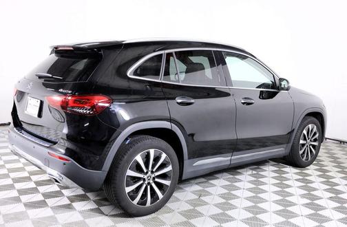 Night Black 2023 Mercedes-Benz GLA 250 4MATIC