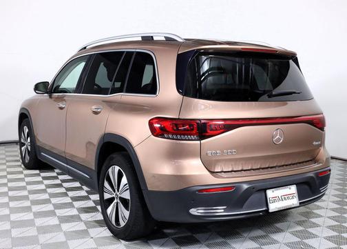 rosé gold 2023 Mercedes-Benz EQB 300 4MATIC