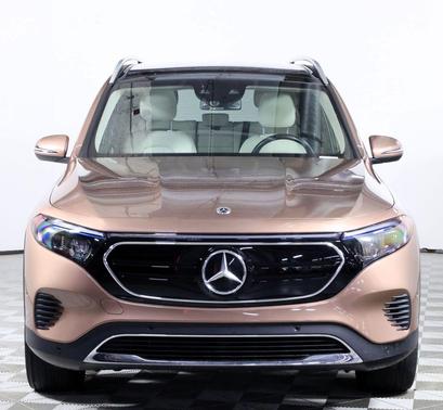 rosé gold 2023 Mercedes-Benz EQB 300 4MATIC