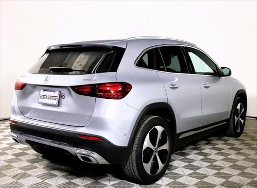 2025 Mercedes-Benz GLA 250 4MATIC