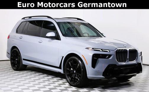 2025 BMW X7 xDrive40i