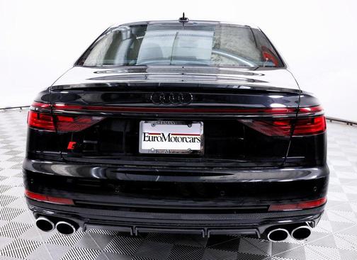 2024 Audi S8 4.0T