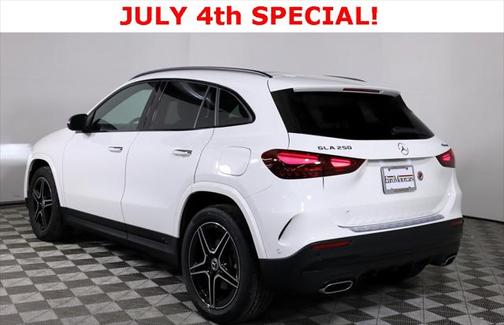 2025 Mercedes-Benz GLA 250 4MATIC