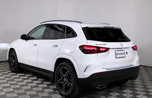 2025 Mercedes-Benz GLA 250 4MATIC