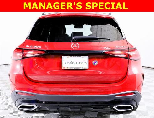 2025 Mercedes-Benz GLC 300 4MATIC