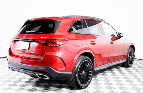 2025 Mercedes-Benz GLC 300 4MATIC