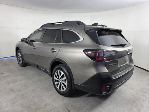 Brilliant Bronze Metallic 2021 Subaru Outback Premium