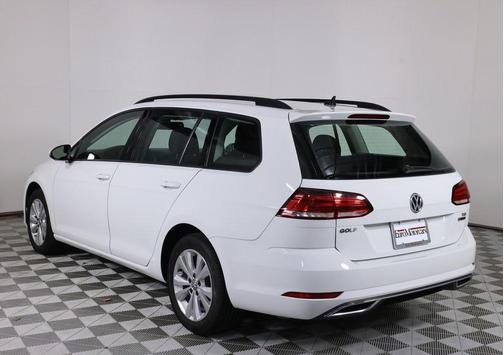 2018 Volkswagen Golf SportWagen TSI S
