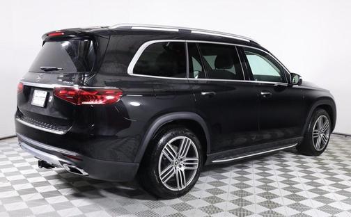 2025 Mercedes-Benz GLS 450 4MATIC