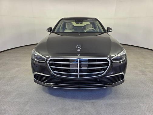 Graphite Grey Metallic 2022 Mercedes-Benz S-Class S 580 4MATIC
