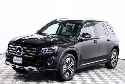 Night Black 2025 Mercedes-Benz GLB 250 4MATIC