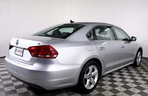 2013 Volkswagen Passat 2.5 SE
