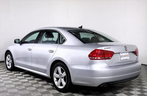 2013 Volkswagen Passat 2.5 SE