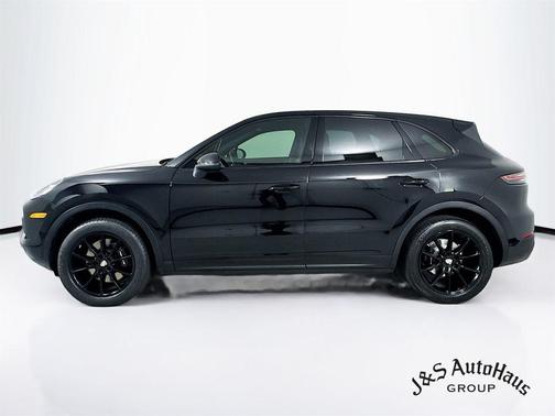 2022 Porsche Cayenne S