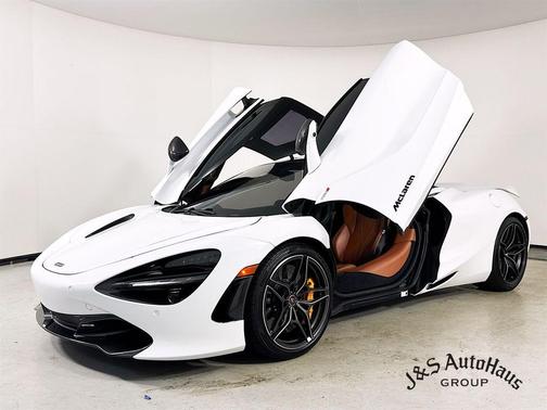 2018 McLaren 720S Base