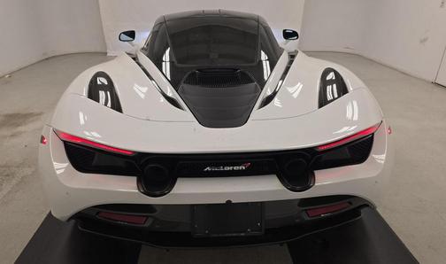 2018 McLaren 720S Base