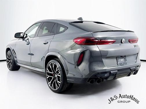 2022 BMW X6 M Base