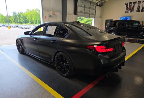 Alpine White 2021 BMW M5 Base