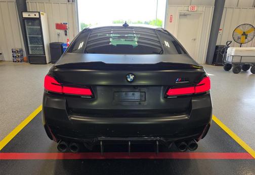 Alpine White 2021 BMW M5 Base