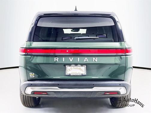 2023 Rivian R1S Launch Edition