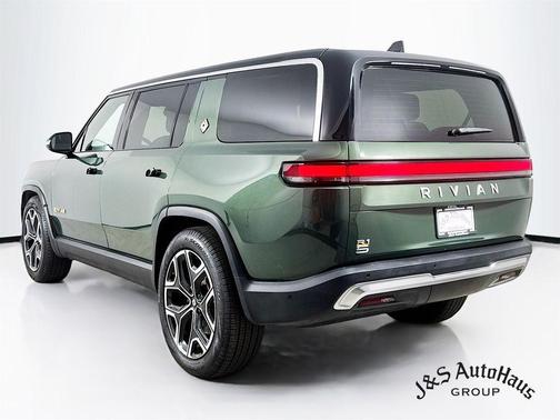 2023 Rivian R1S Launch Edition