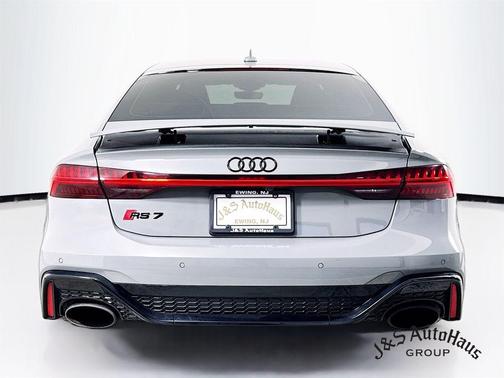 2023 Audi RS 7 4.0T quattro