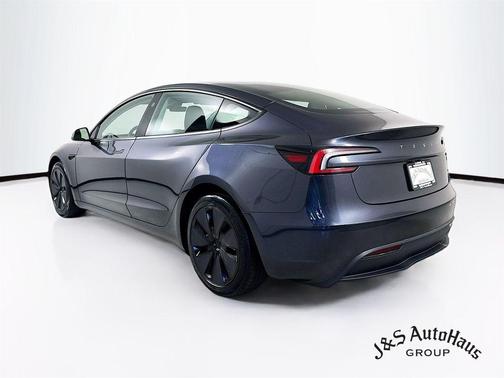 2024 Tesla Model 3 Base