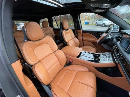 2022 Lincoln Aviator Black Label AWD