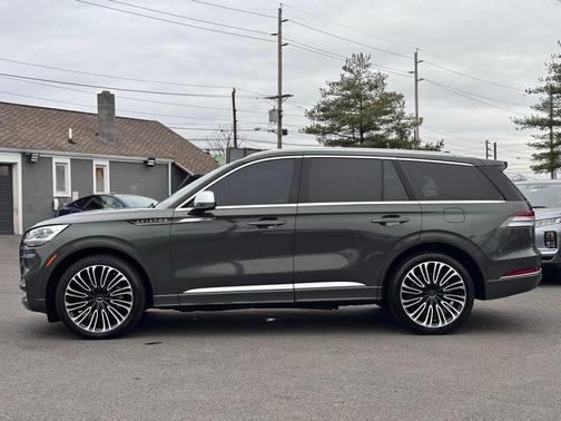 2022 Lincoln Aviator Black Label AWD